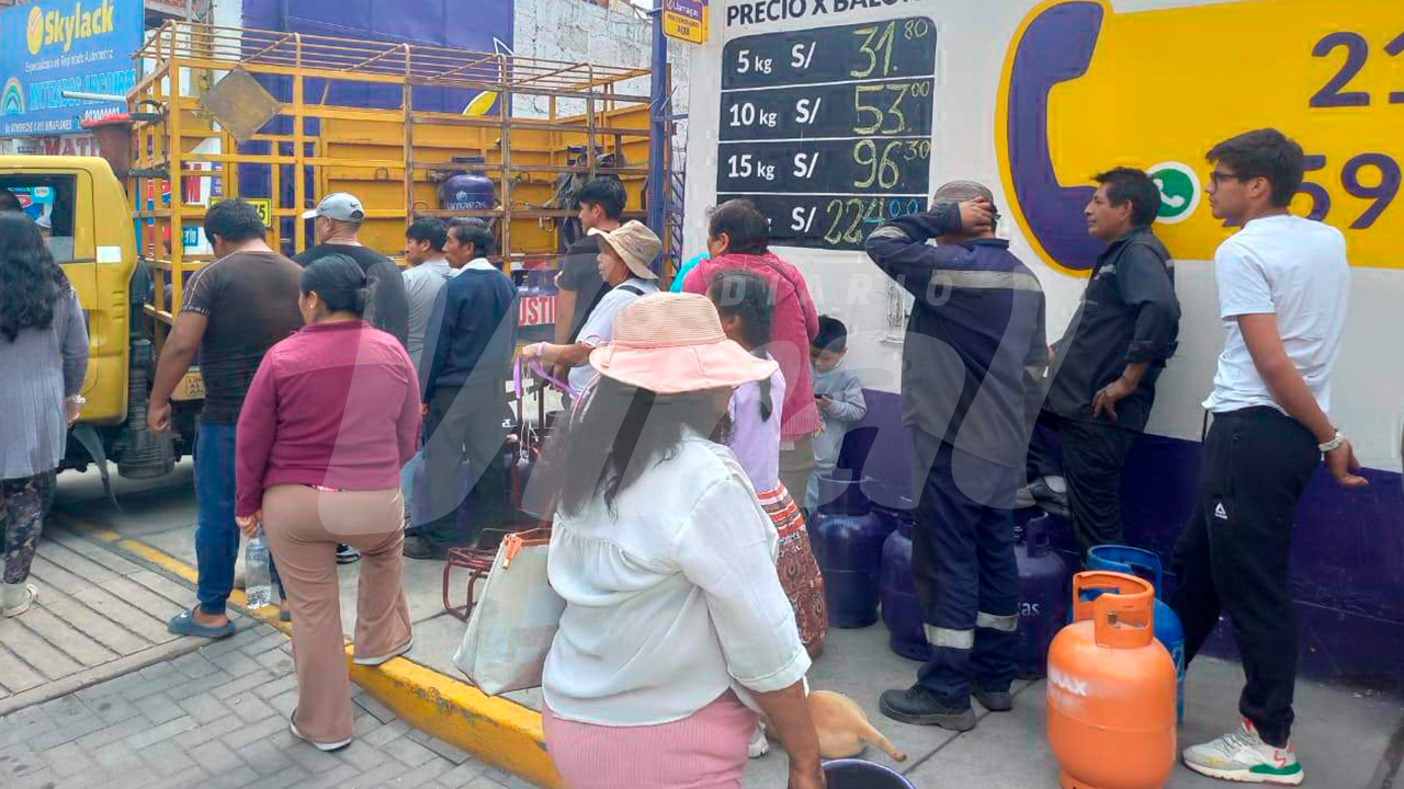 Ciudadanía arequipeña denuncia incremento de S/10 en el precio de balón de gas